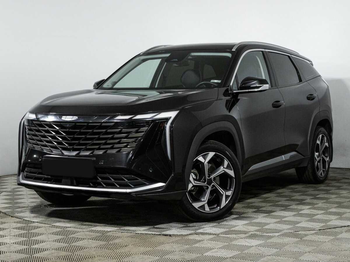 Geely Atlas 2024 года с пробегом. Посмотреть фото