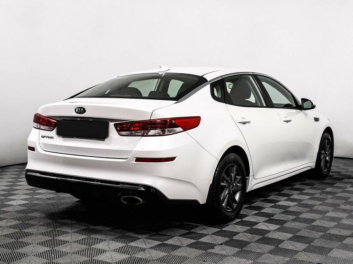 Kia Optima 2018 года с пробегом. Фото: #4