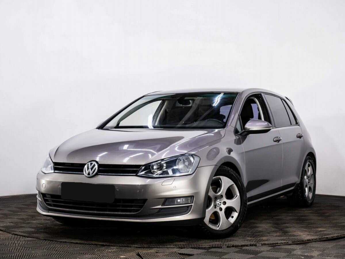 Volkswagen Golf 2013 года с пробегом. Посмотреть фото