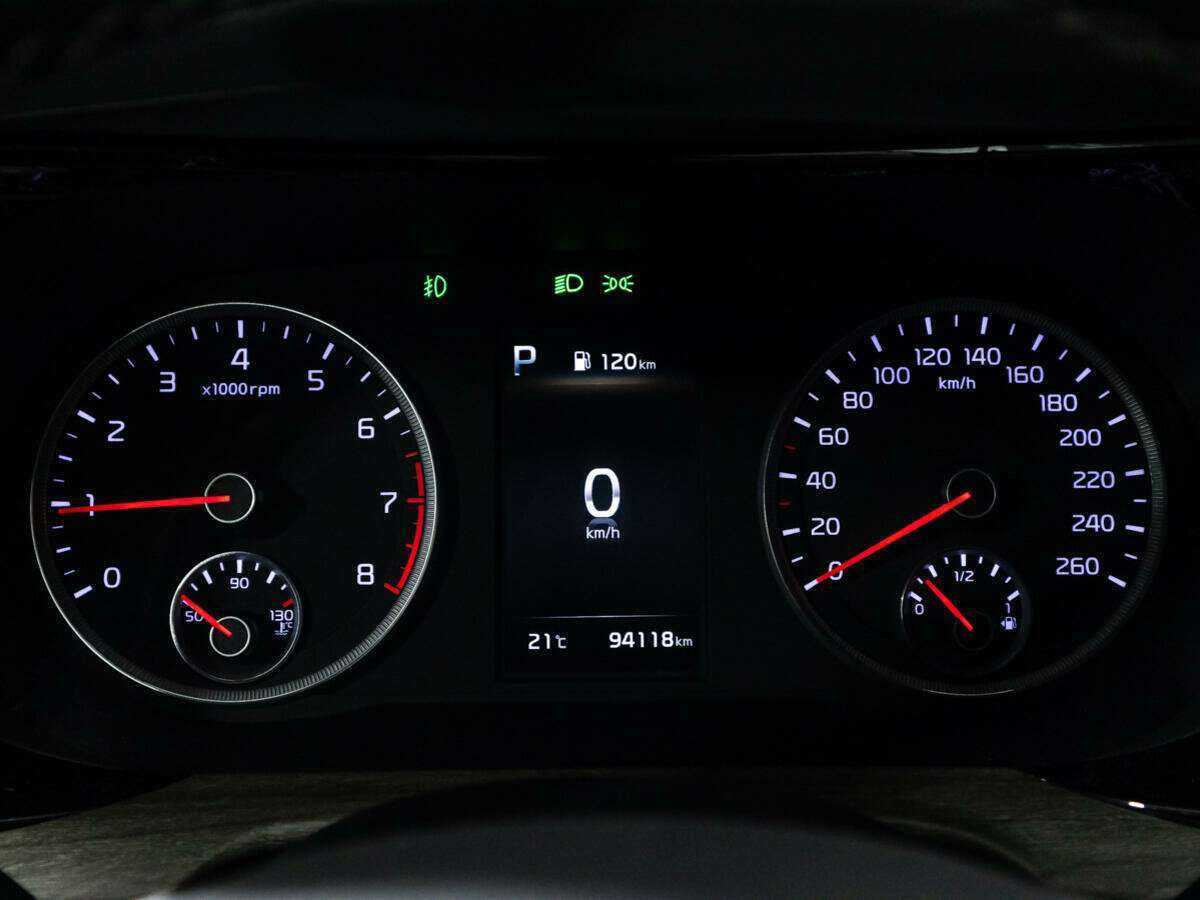 Kia K5 2021 года с пробегом. Фото: #11