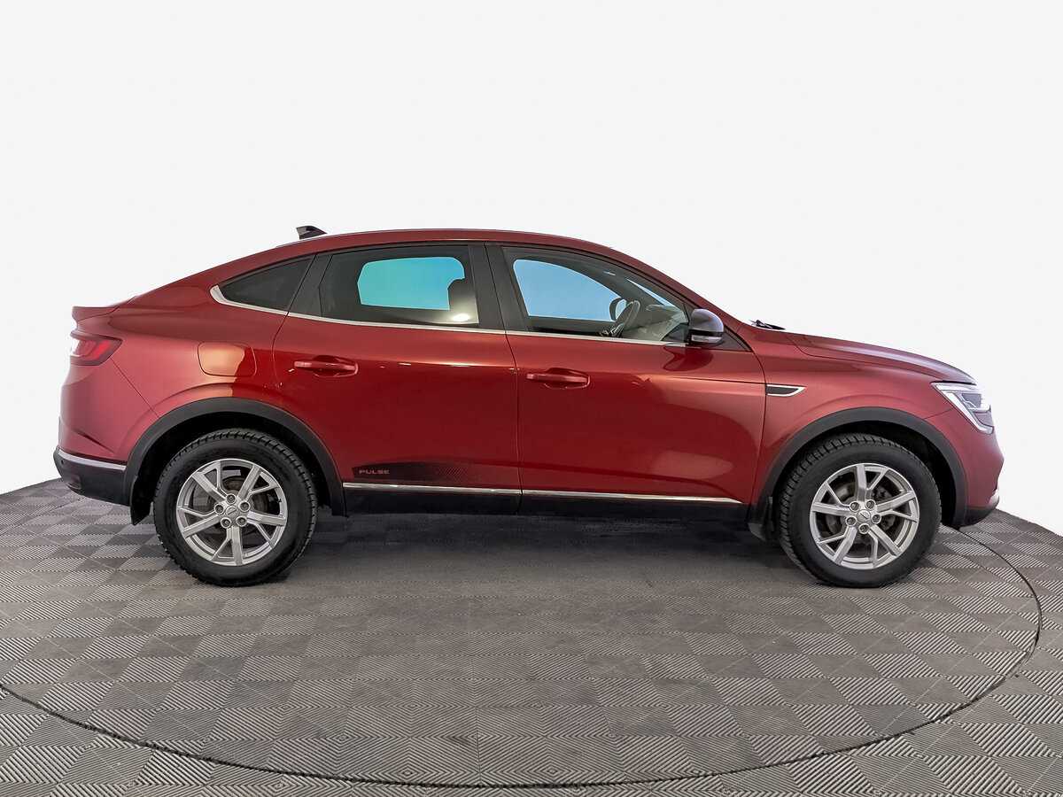Renault Arkana 2021 года с пробегом. Фото: #3