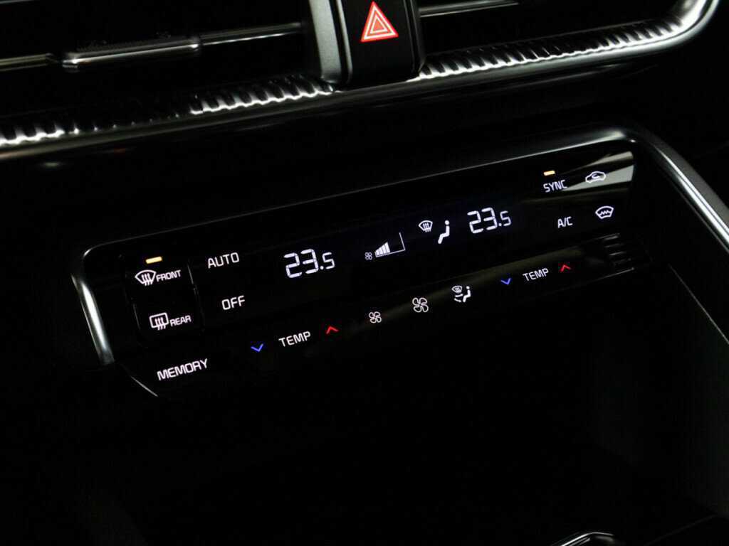 Kia K5 2022 года с пробегом. Фото: #17