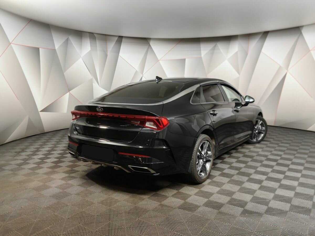 Kia K5 2020 года с пробегом. Фото: #1