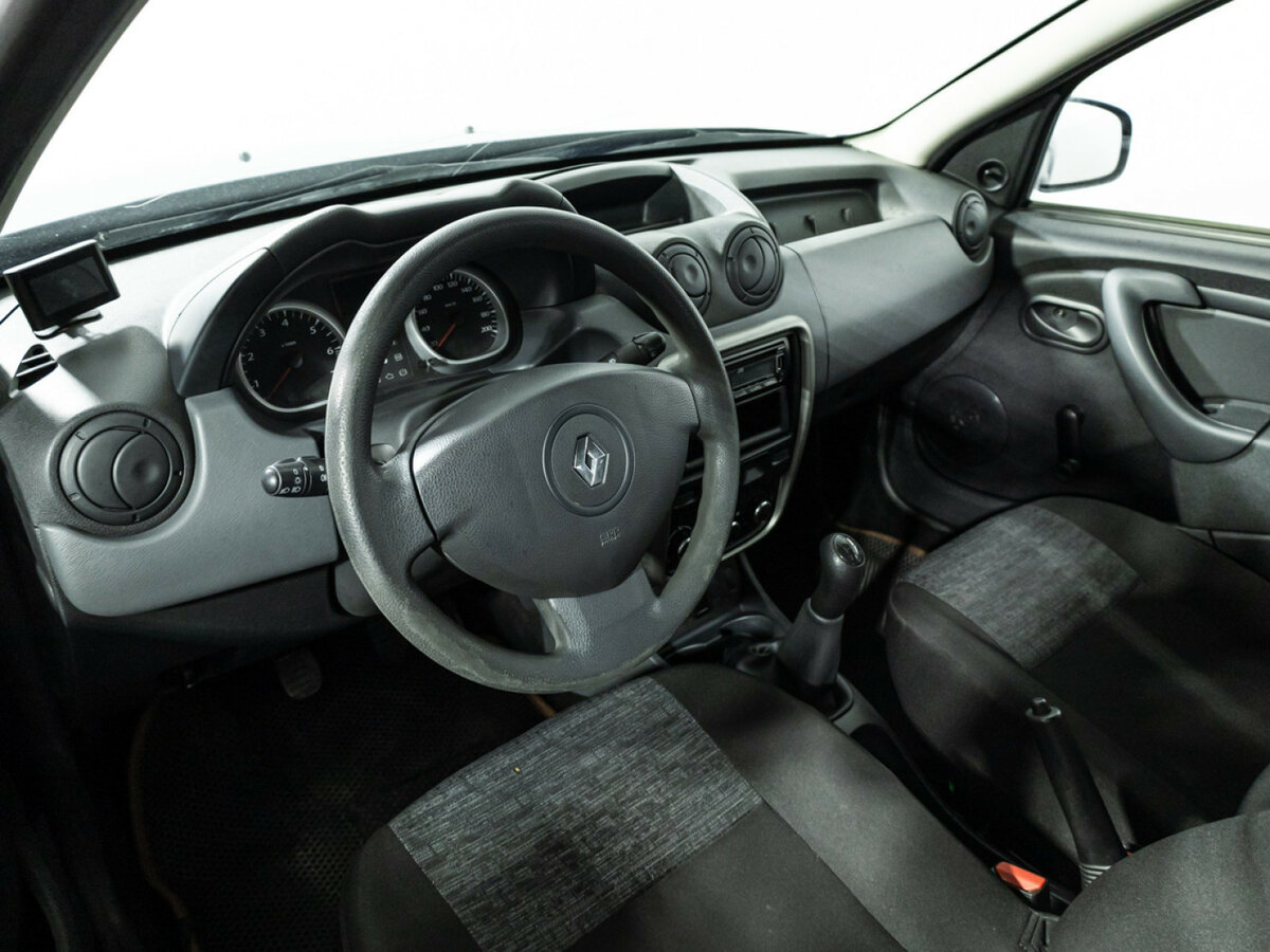 Renault Duster 2014 года с пробегом. Фото: #8