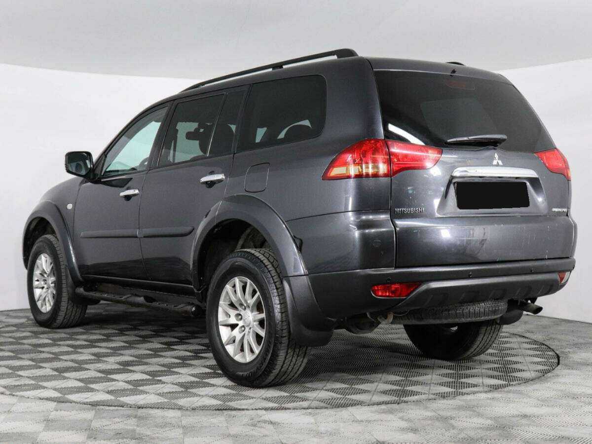 Mitsubishi Pajero Sport 2012 года с пробегом. Фото: #6