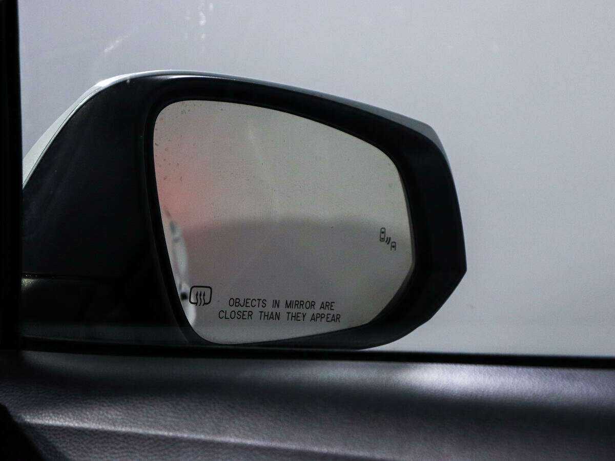 Toyota Corolla Cross 2022 года с пробегом. Фото: #15