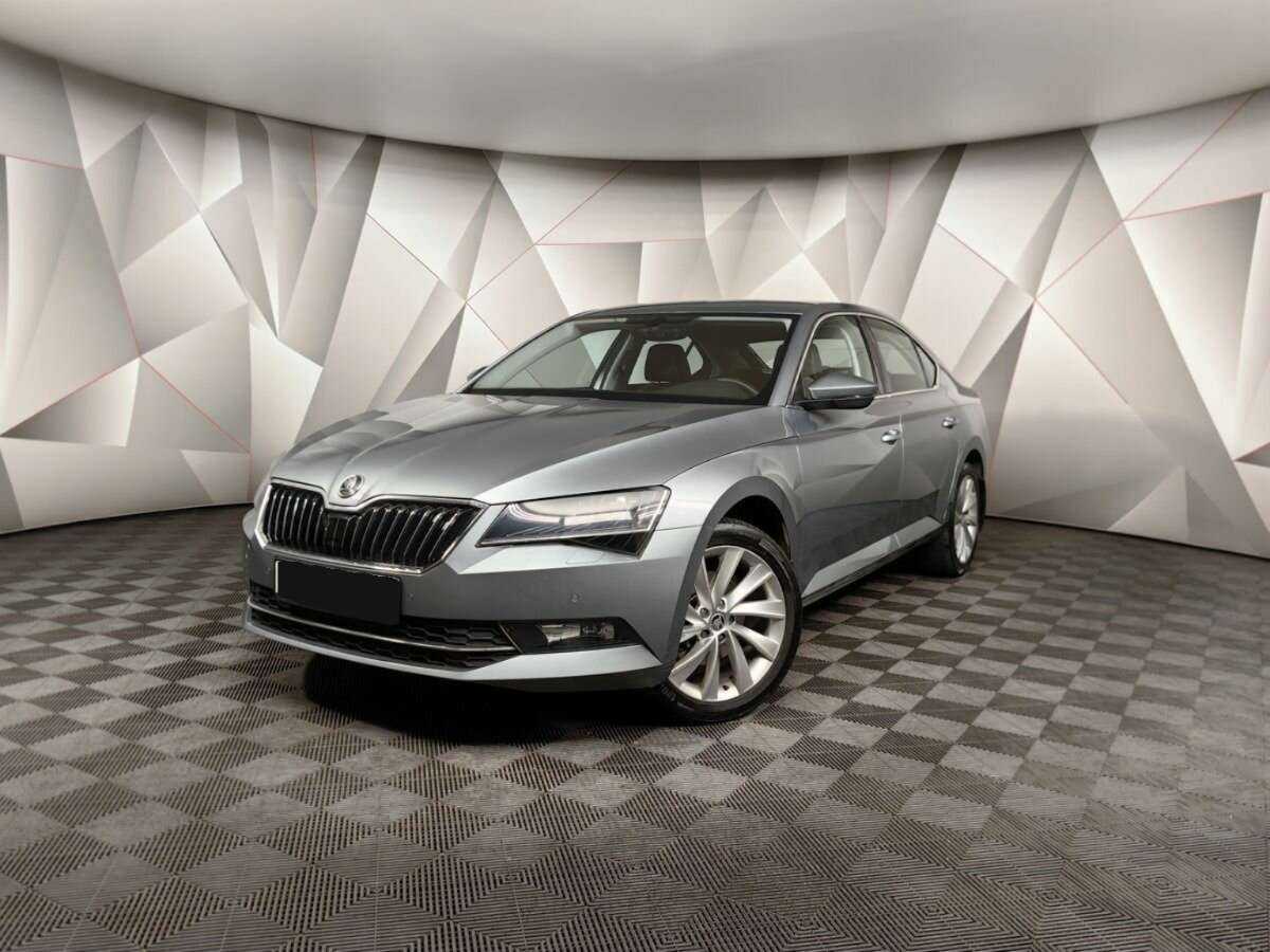 Skoda Superb 2017 года с пробегом. Фото: #0