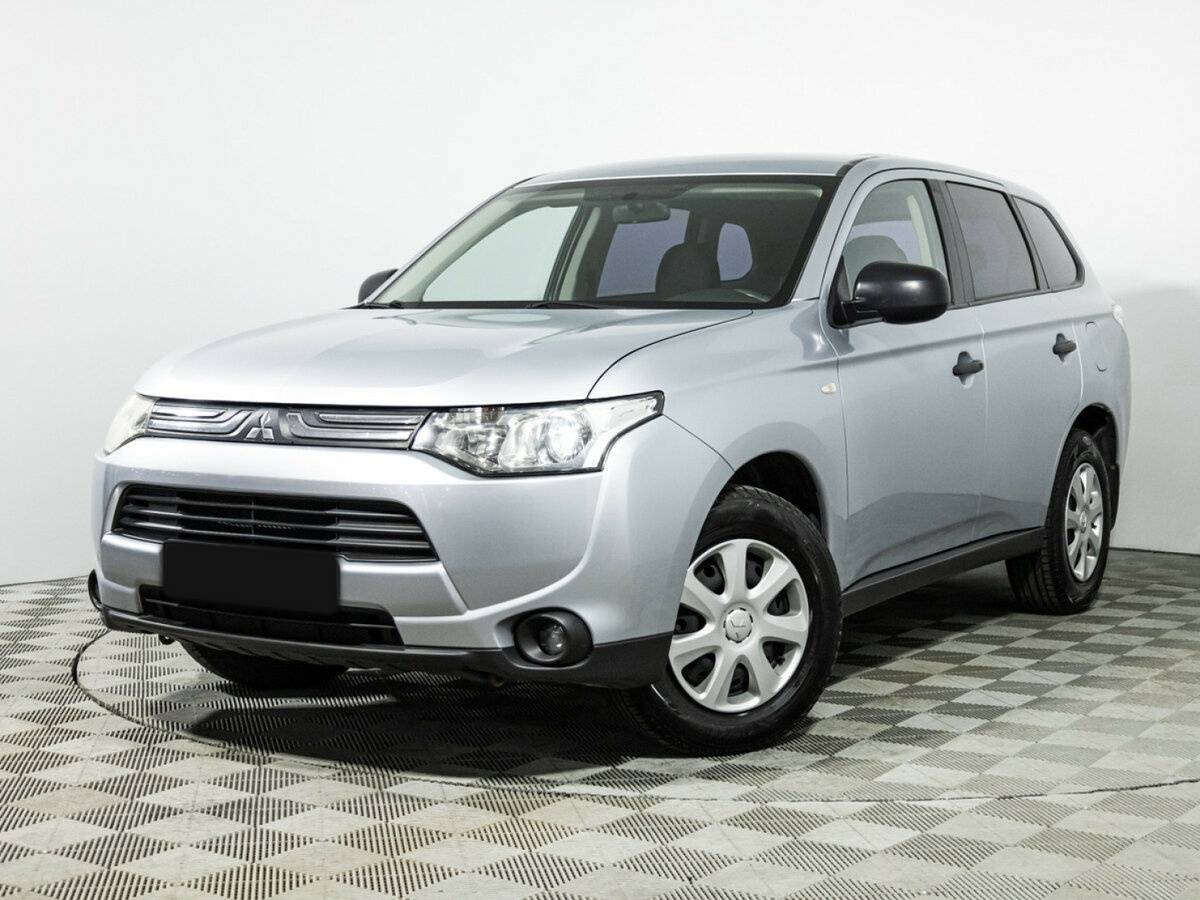 Mitsubishi Outlander 2013 года с пробегом. Фото: #0