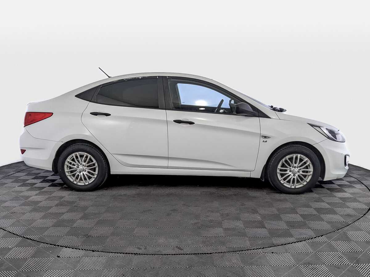 Hyundai Solaris 2014 года с пробегом. Фото: #3
