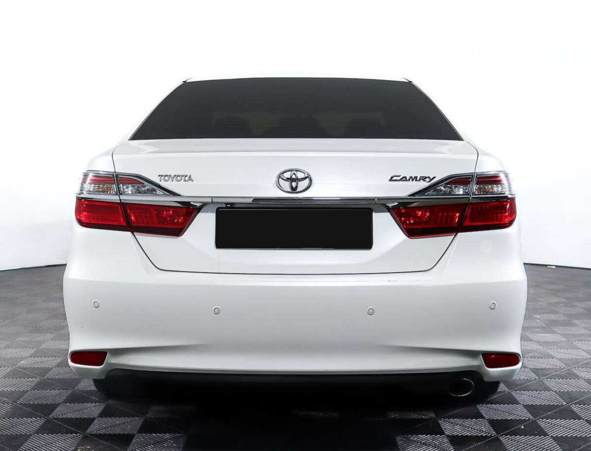 Toyota Camry 2014 года с пробегом. Фото: #5