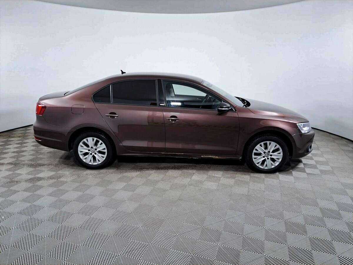 Volkswagen Jetta 2014 года с пробегом. Фото: #3