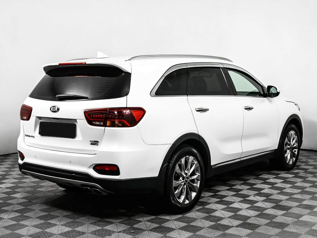 Kia Sorento 2017 года с пробегом. Фото: #4