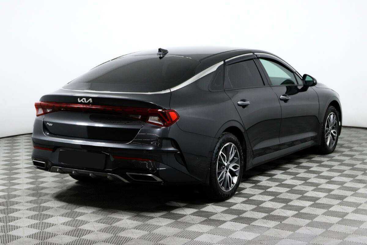 Kia K5 2021 года с пробегом. Фото: #4