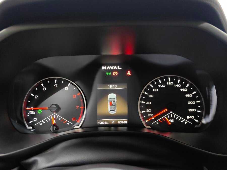 Haval Jolion 2024 года с пробегом. Фото: #9