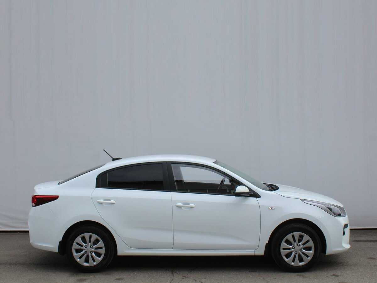 Kia Rio 2018 года с пробегом. Фото: #3