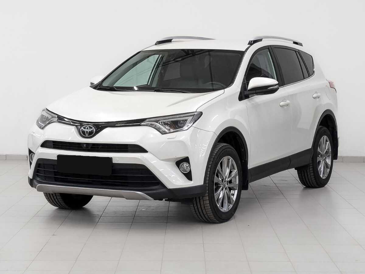 Toyota RAV4 2017 года с пробегом. Фото: #0