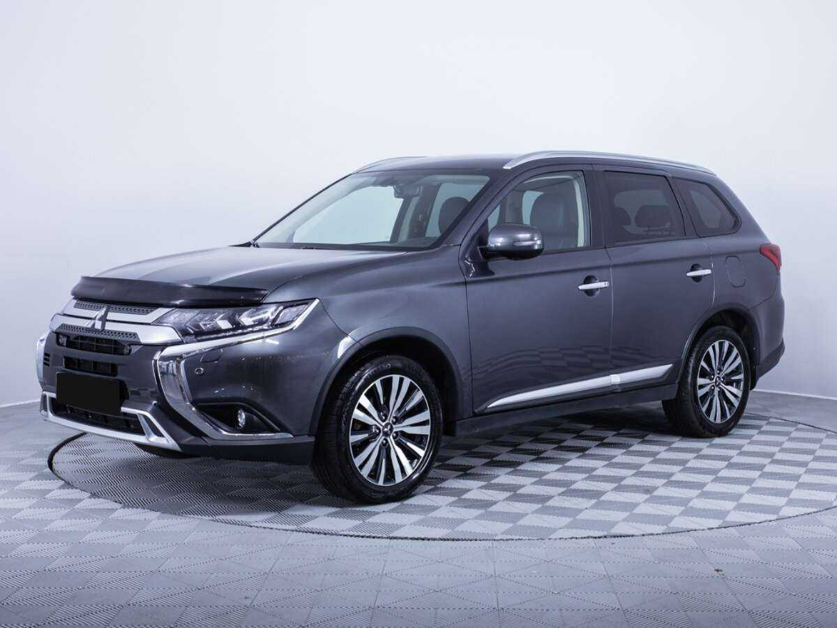 Mitsubishi Outlander 2021 года с пробегом. Посмотреть фото