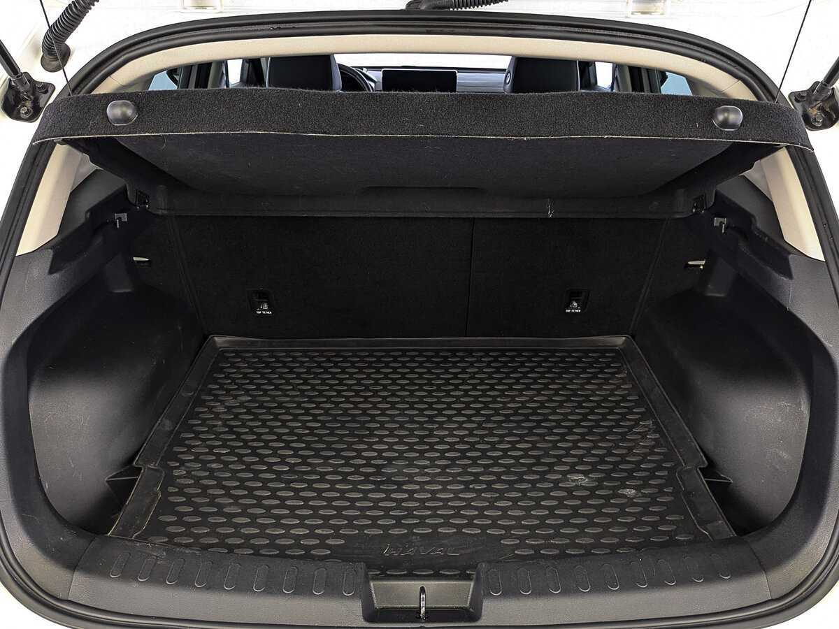 Haval Jolion 2023 года с пробегом. Фото: #9