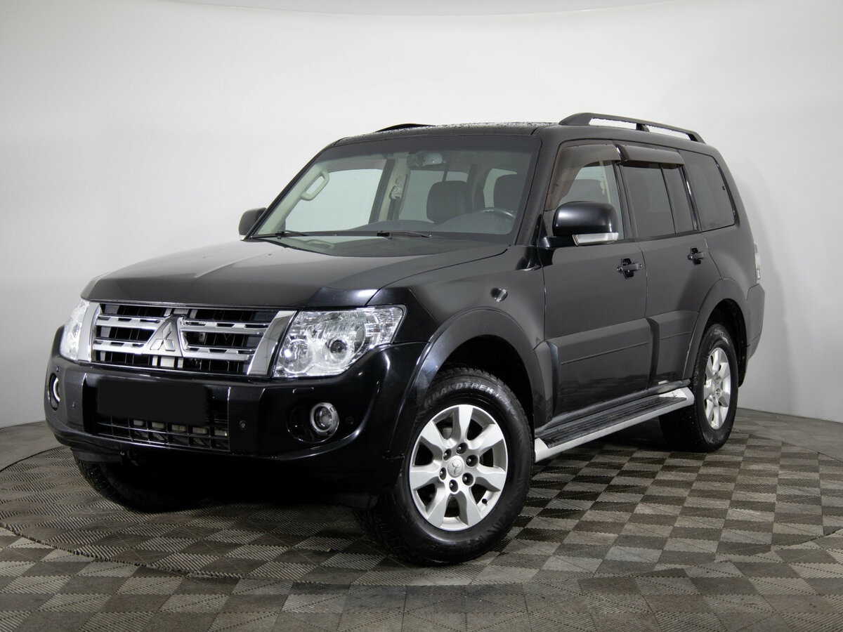 Mitsubishi Pajero 2013 года с пробегом. Посмотреть фото