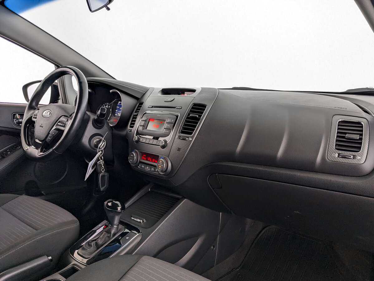 Kia Cerato 2019 года с пробегом. Фото: #8