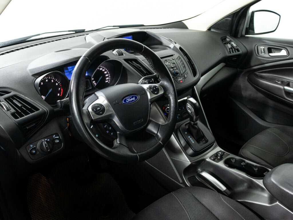 Ford Kuga 2014 года с пробегом. Фото: #10