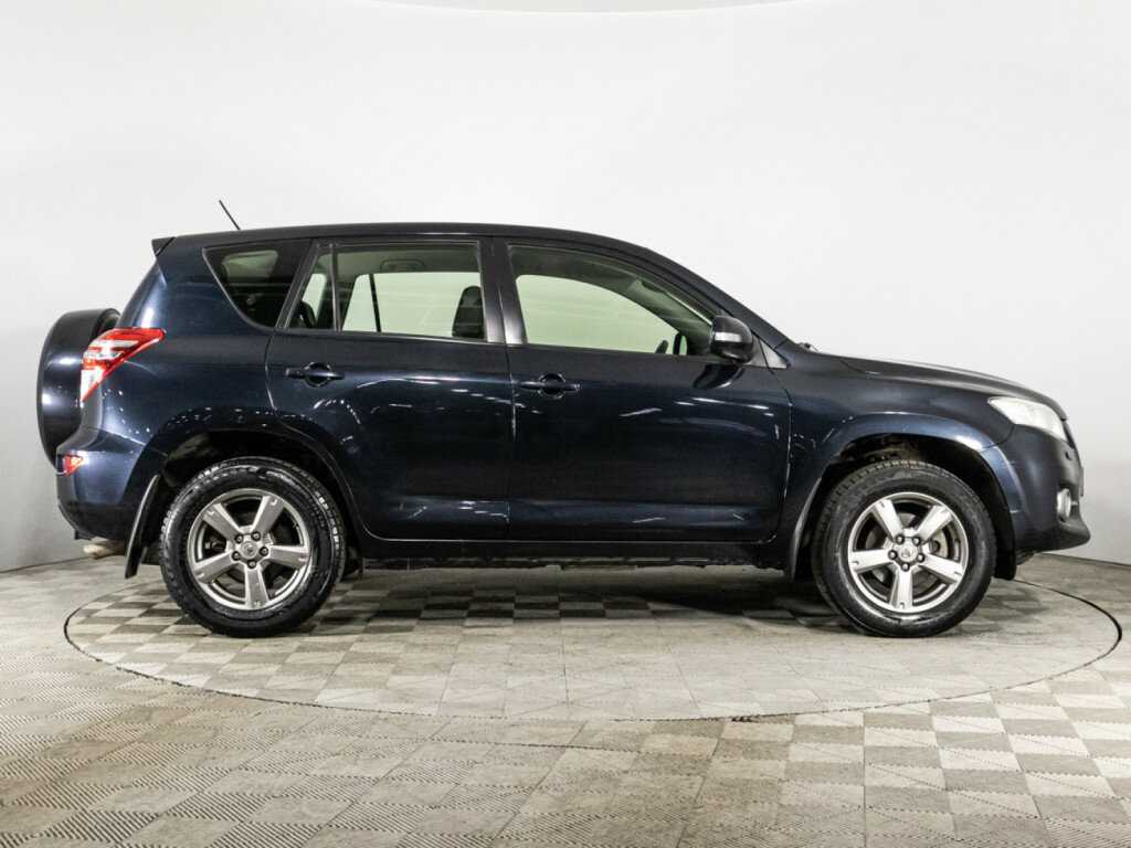 Toyota RAV4 2012 года с пробегом. Фото: #3