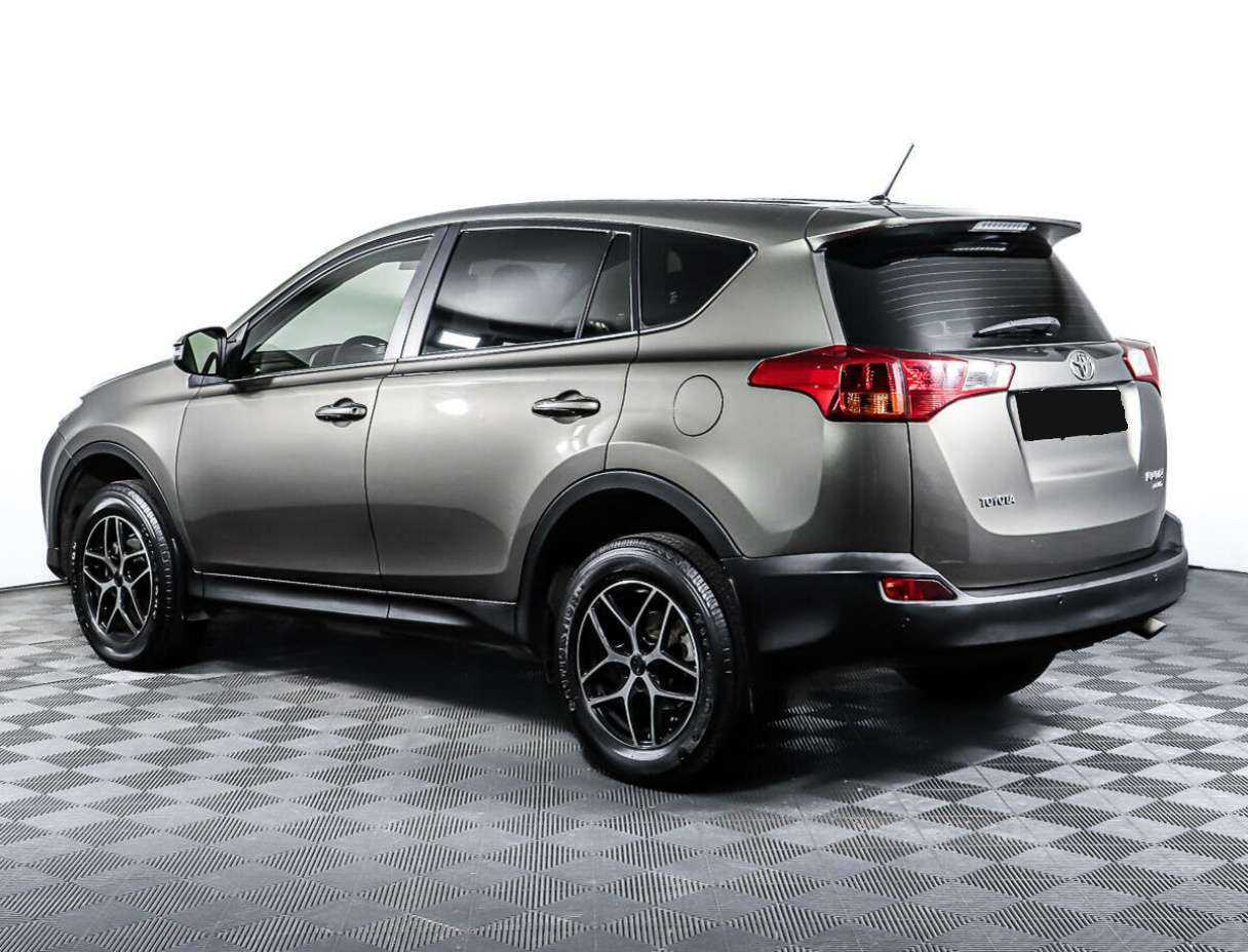 Toyota RAV4 2013 года с пробегом. Фото: #5