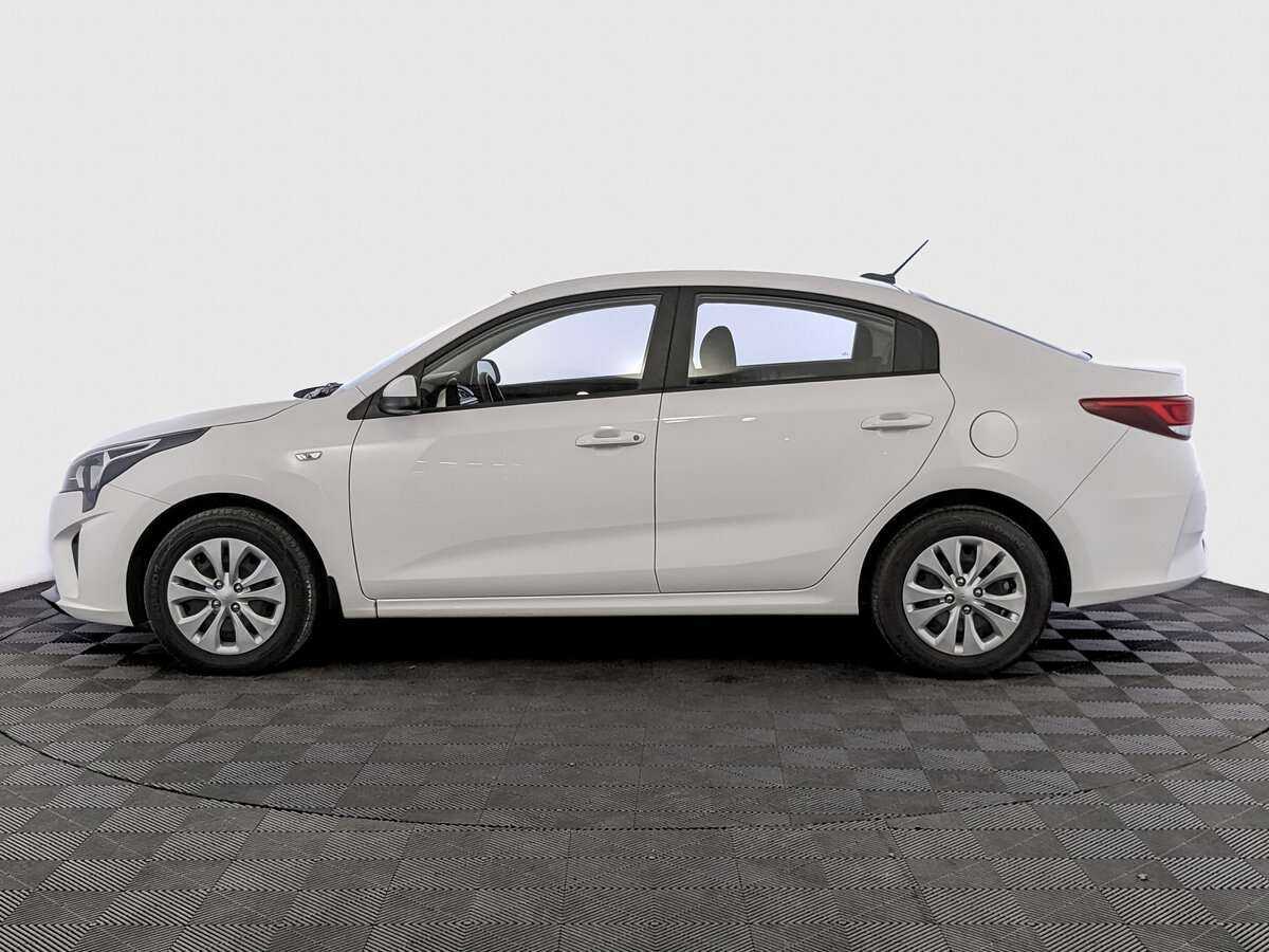 Kia Rio 2021 года с пробегом. Фото: #7