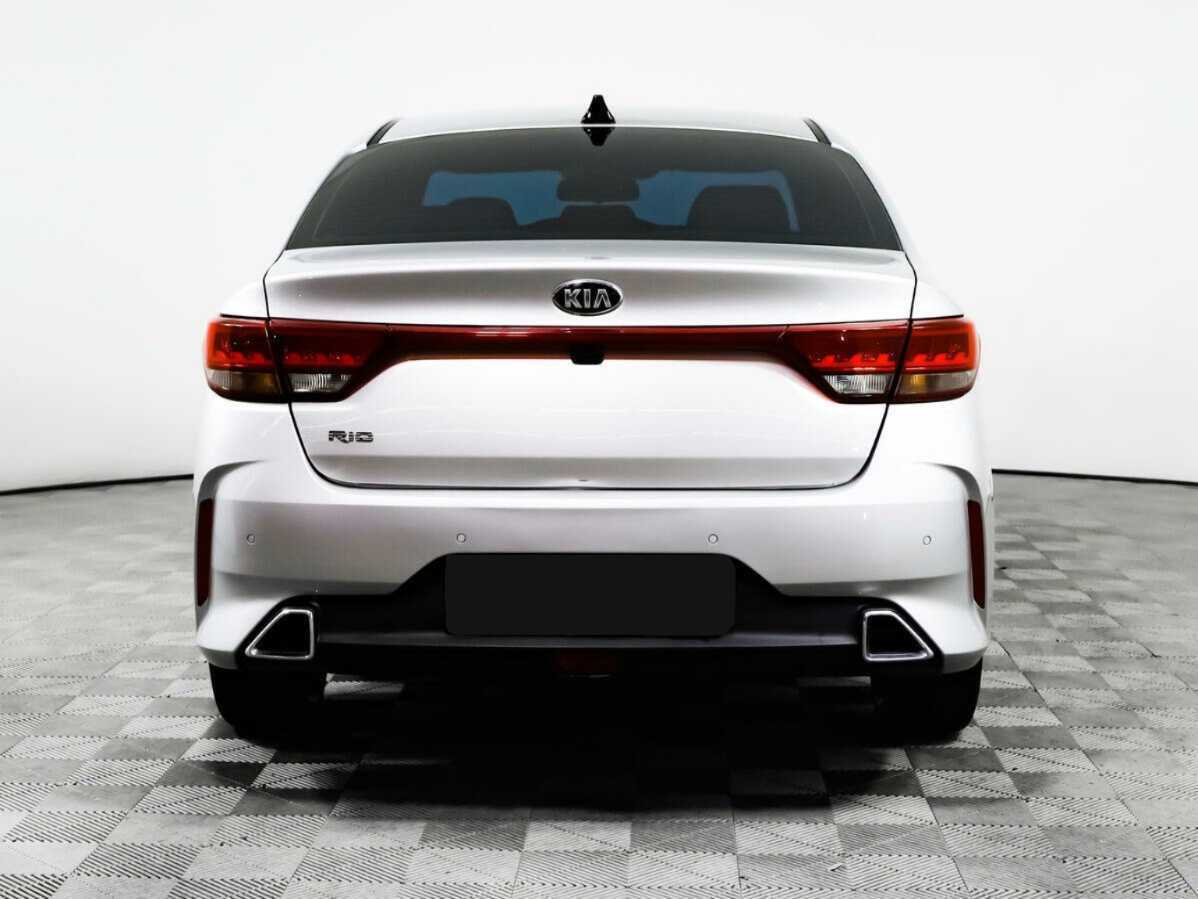 Kia Rio 2021 года с пробегом. Фото: #5