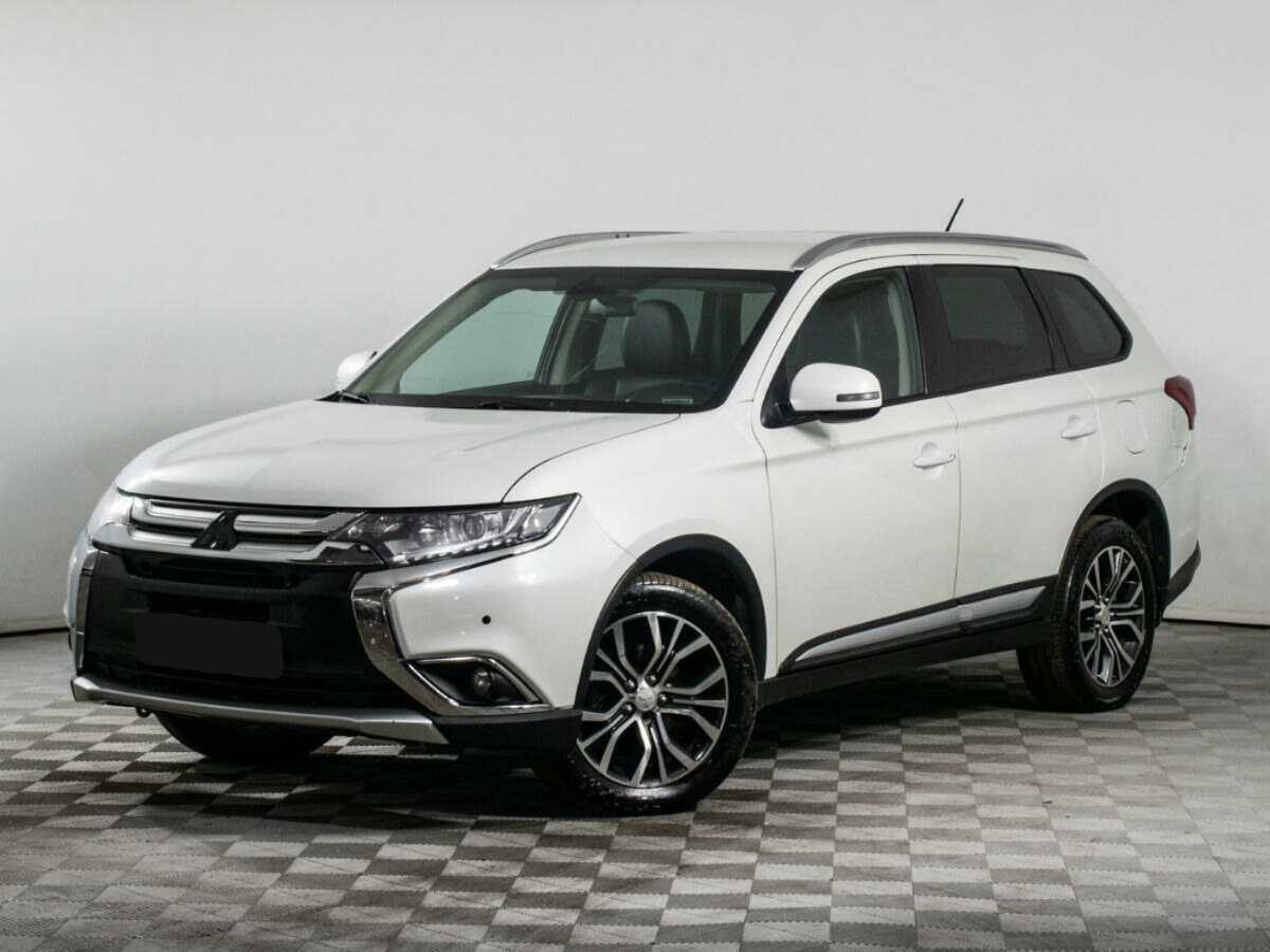 Mitsubishi Outlander 2016 года с пробегом. Фото: #0