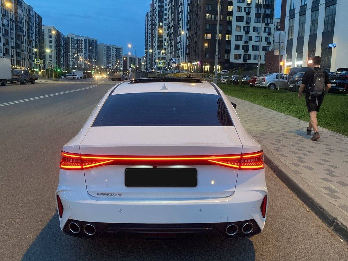Chery Arrizo 8 2023 года с пробегом. Фото: #3