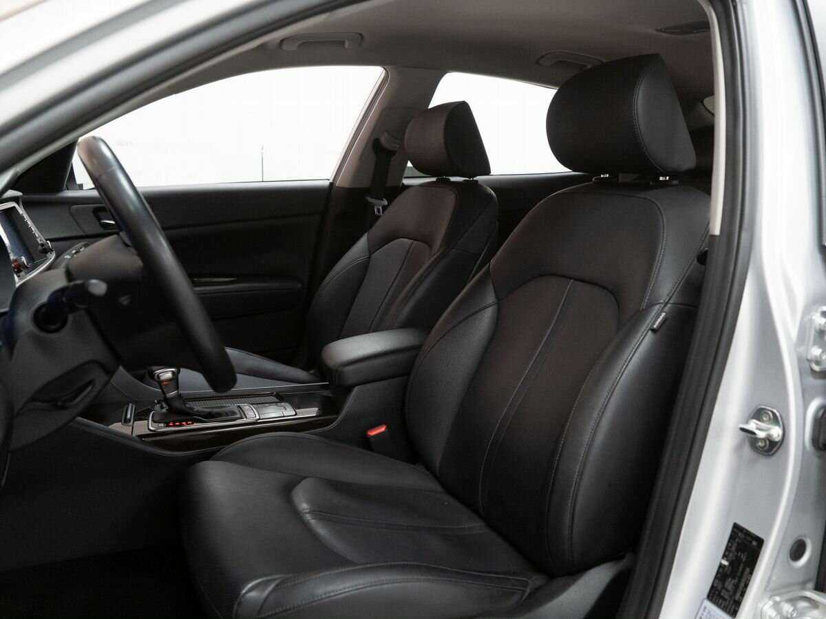 Kia K5 2017 года с пробегом. Фото: #4