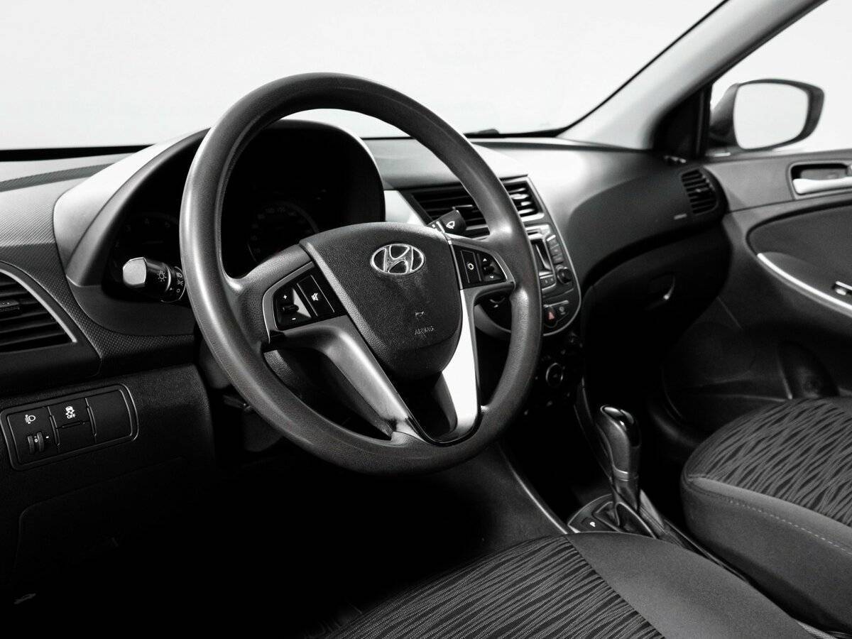 Hyundai Solaris 2016 года с пробегом. Фото: #13
