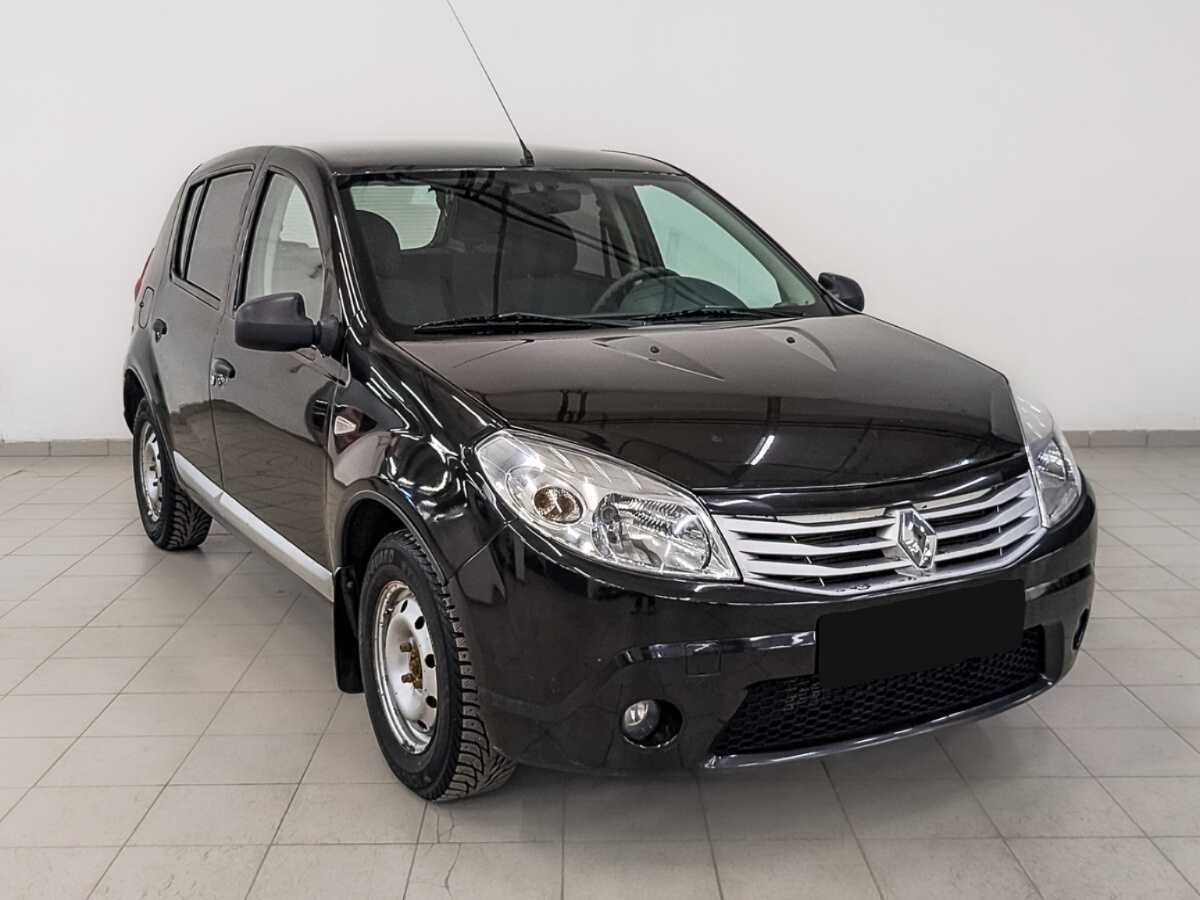 Renault Sandero 2012 года с пробегом. Фото: #2