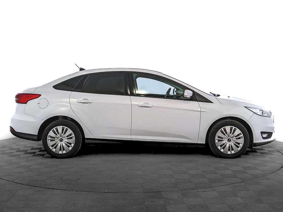 Ford Focus 2018 года с пробегом. Фото: #3