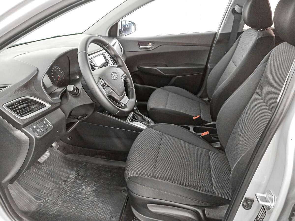 Hyundai Solaris 2017 года с пробегом. Фото: #13