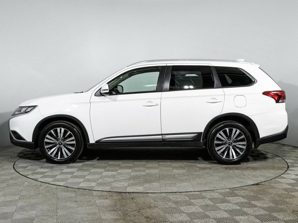 Mitsubishi Outlander 2019 года с пробегом. Фото: #7