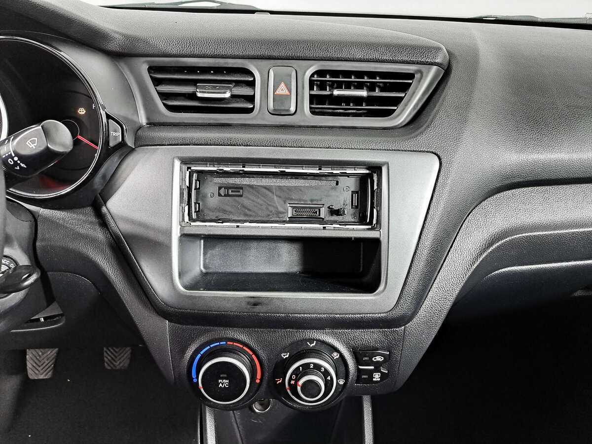 Kia Rio 2013 года с пробегом. Фото: #12