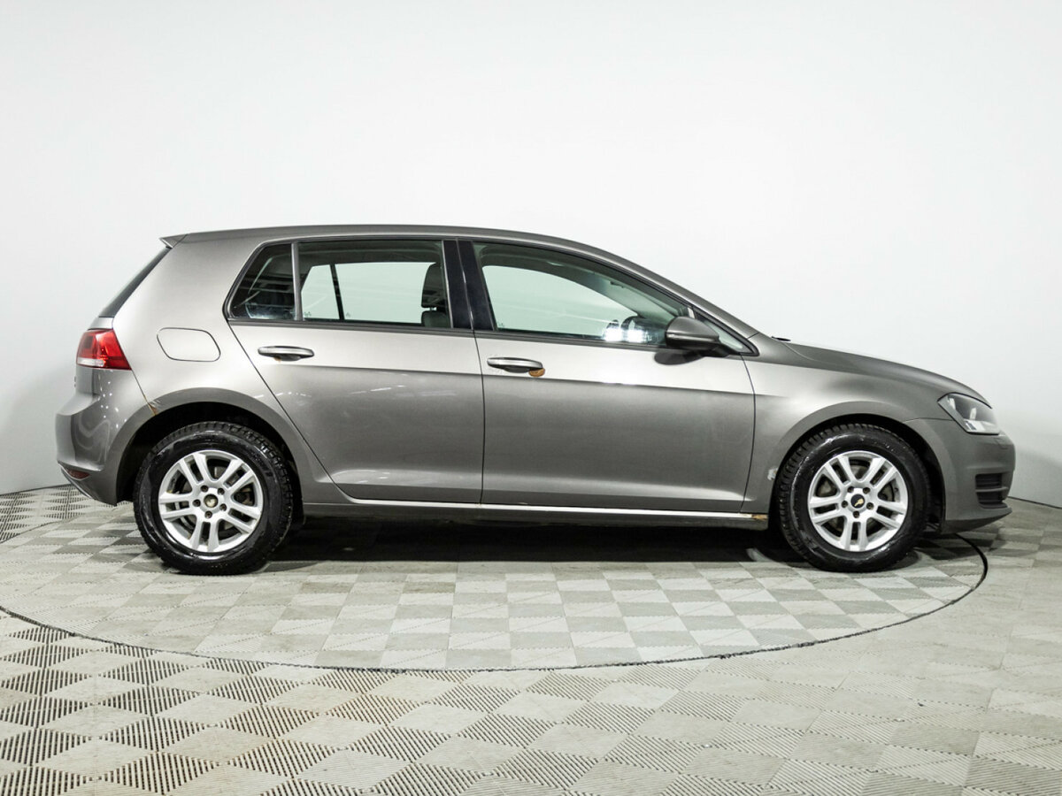 Volkswagen Golf 2013 года с пробегом. Фото: #3