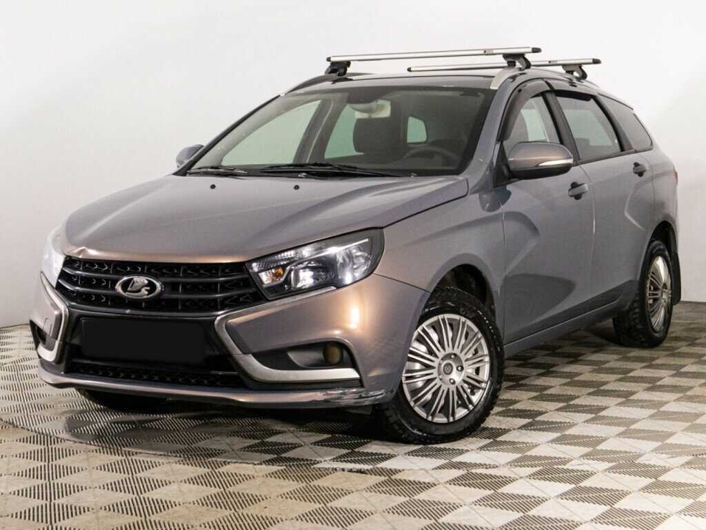 Lada (ВАЗ) Vesta 2018 года с пробегом. Посмотреть фото