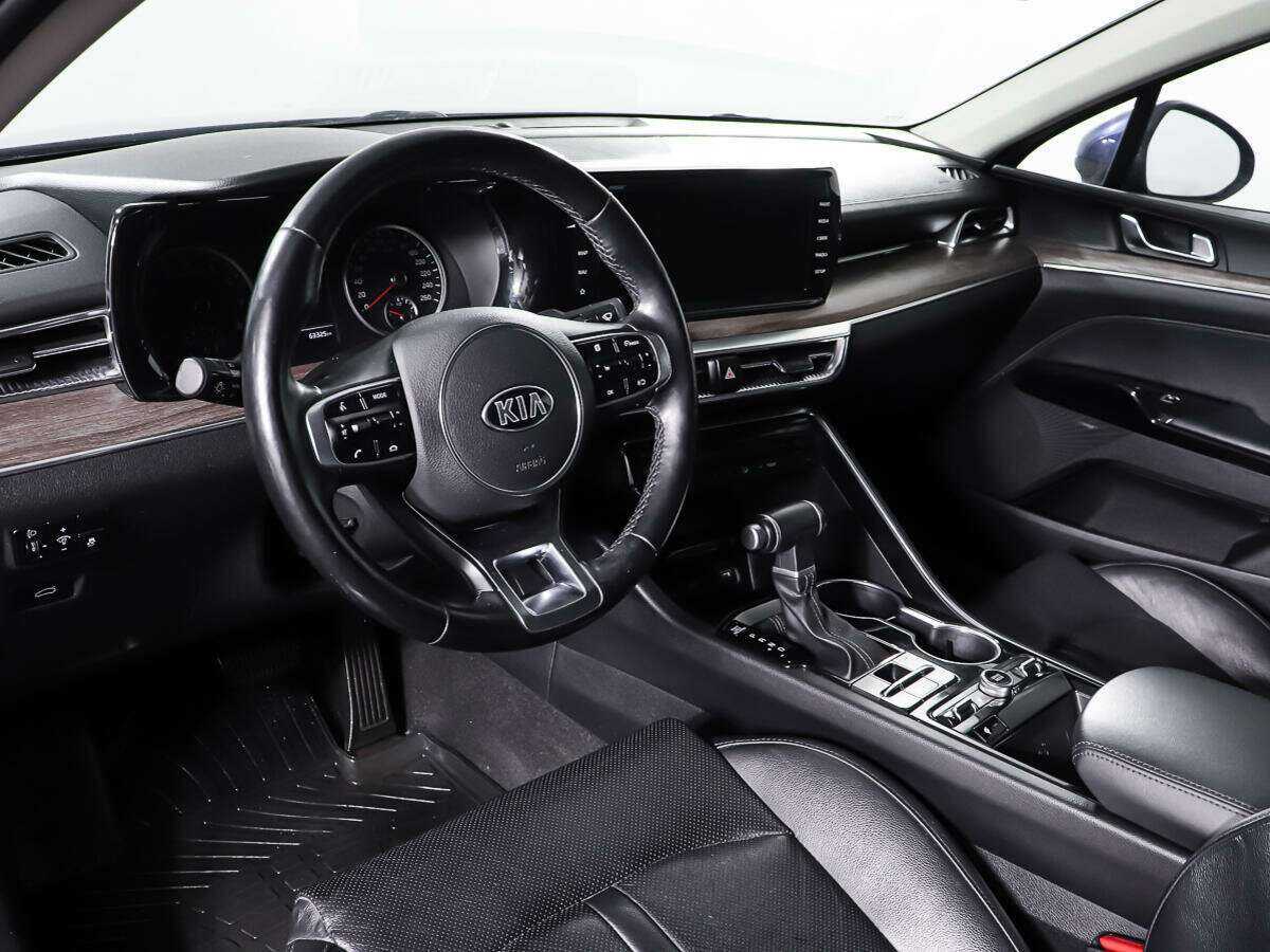 Kia K5 2020 года с пробегом. Фото: #12