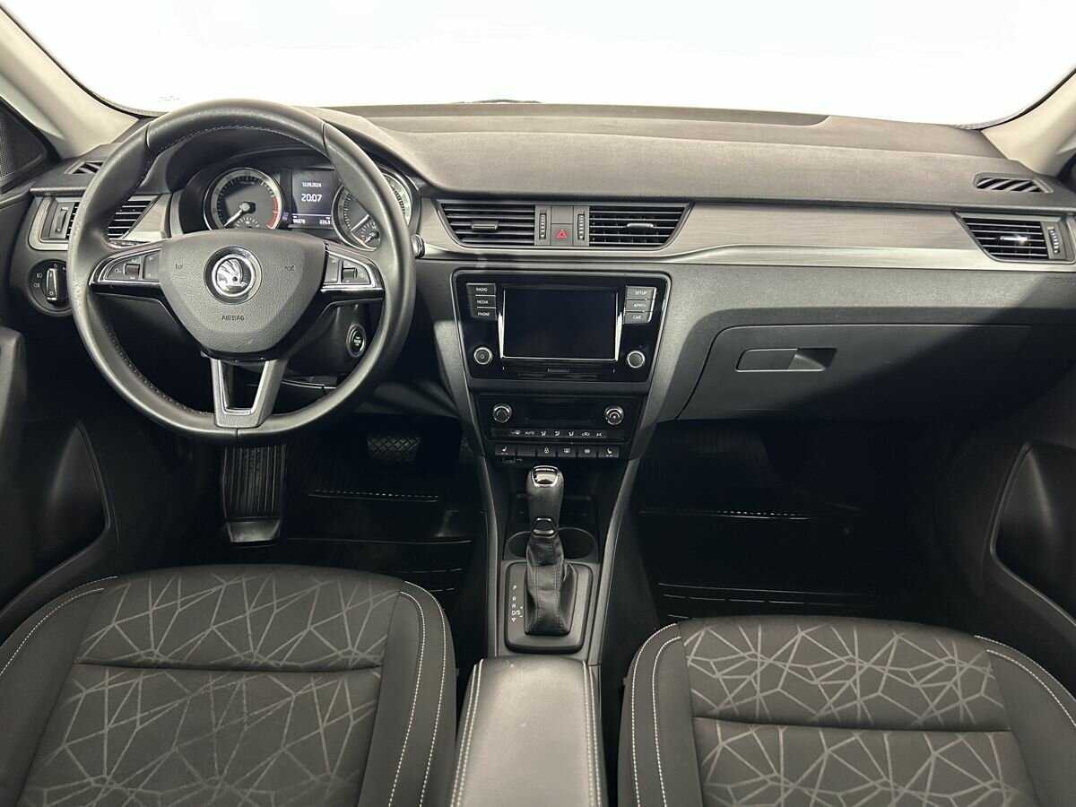 Skoda Rapid 2019 года с пробегом. Фото: #6