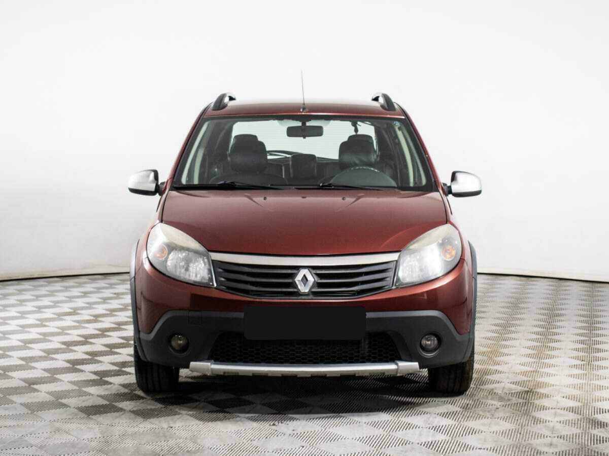 Renault Sandero 2012 года с пробегом. Фото: #1