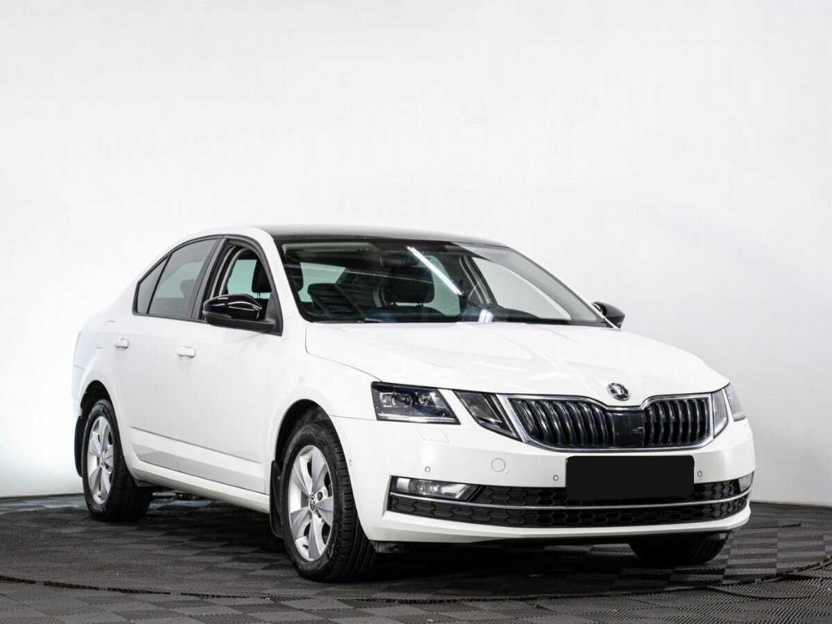 Skoda Octavia 2018 года с пробегом. Фото: #2
