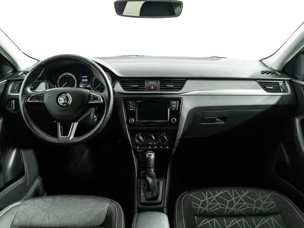 Skoda Rapid 2018 года с пробегом. Фото: #12