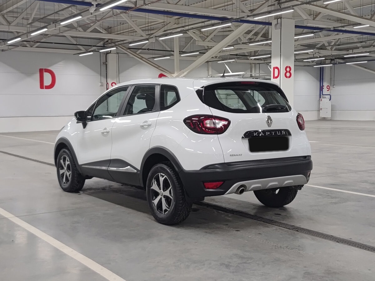 Renault Kaptur 2018 года с пробегом. Фото: #6