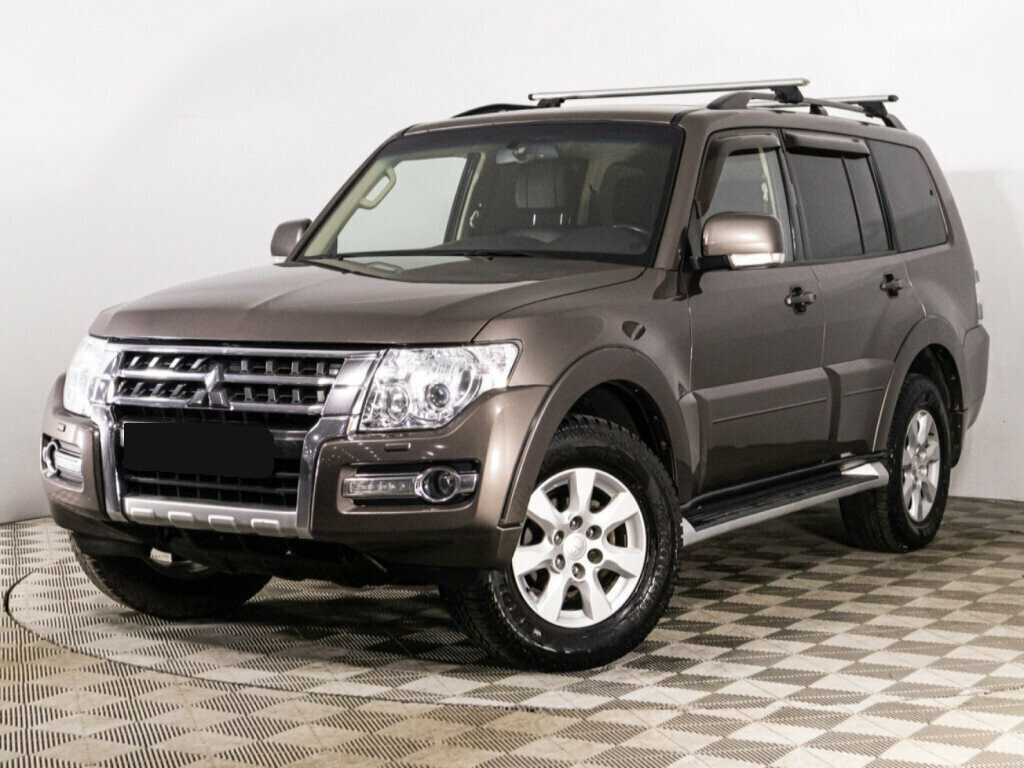 Mitsubishi Pajero 2014 года с пробегом. Фото: #0