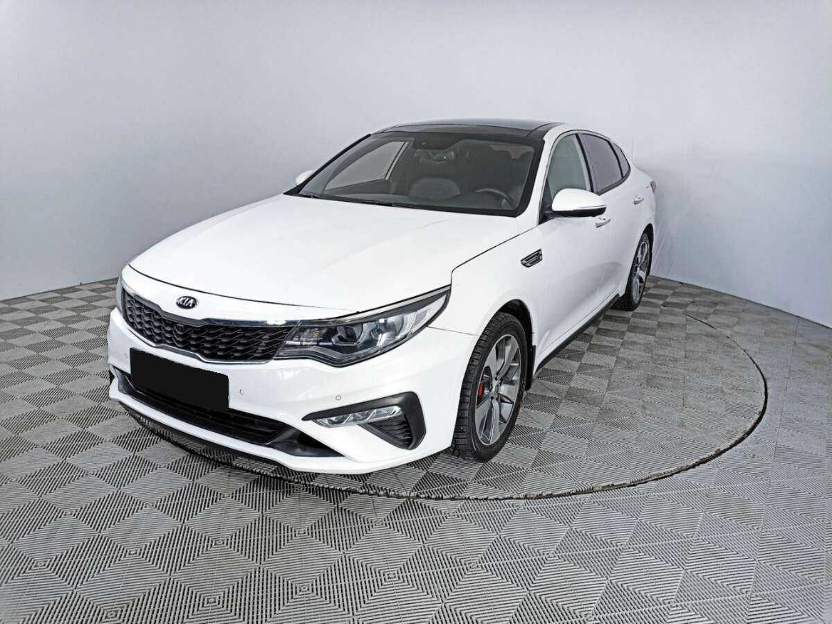 Kia Optima 2018 года с пробегом. Посмотреть фото