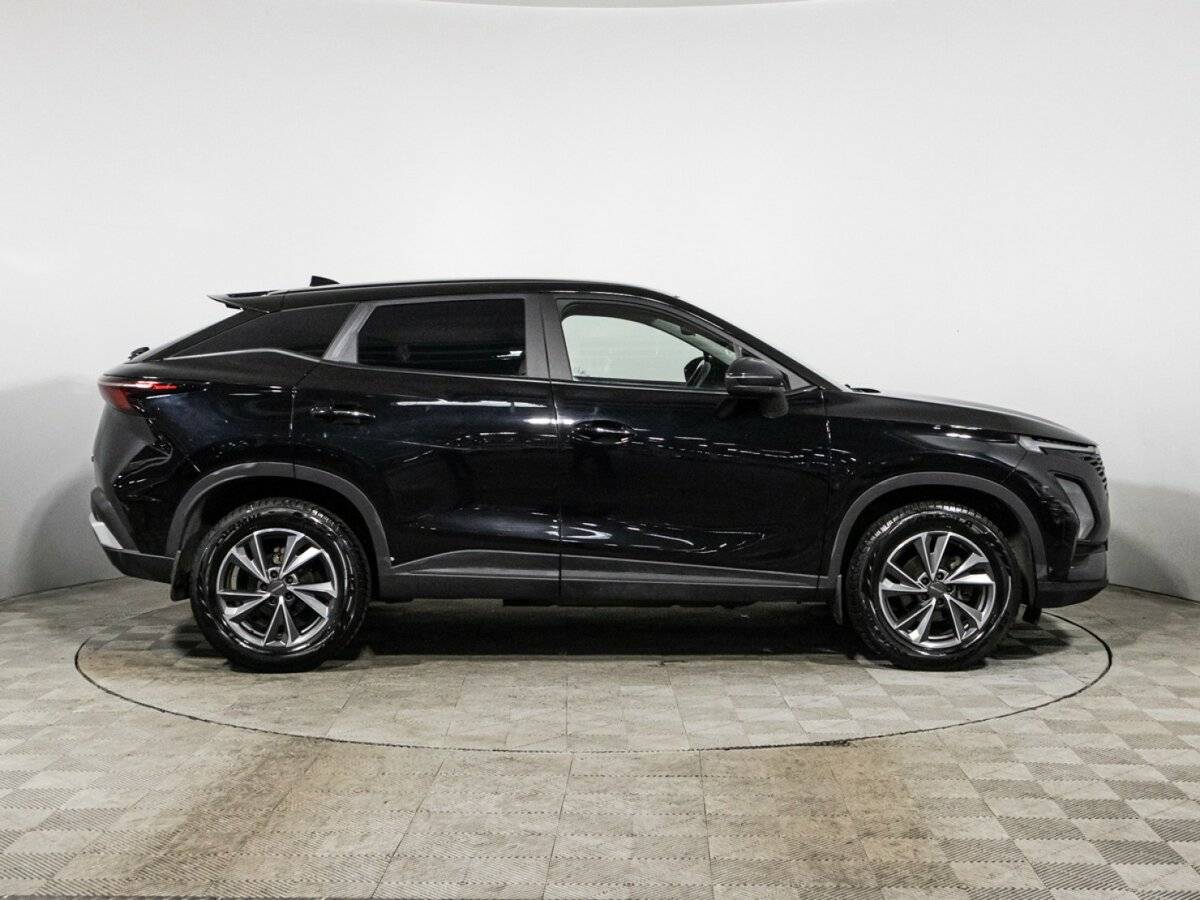 OMODA C5 2024 года с пробегом. Фото: #3