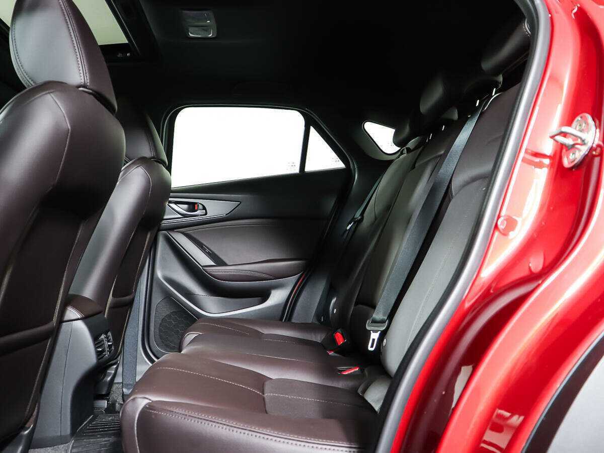 Mazda CX-4 2022 года с пробегом. Фото: #9